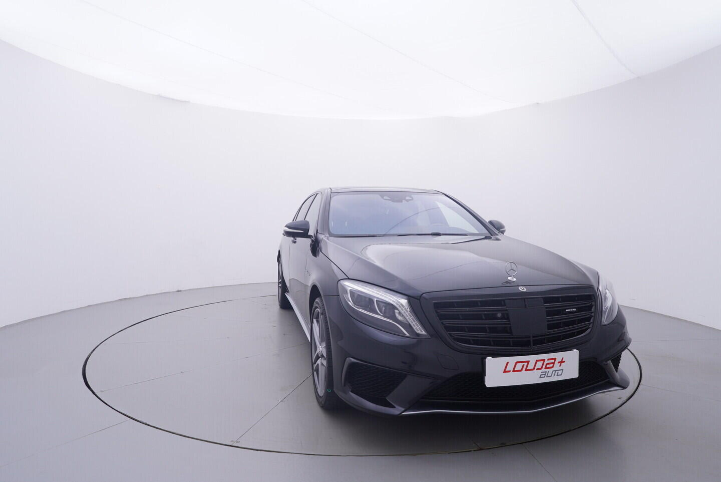 OV190K00065_17.webp_TŘÍDY S AMG 5.5 S63 430 kW automat