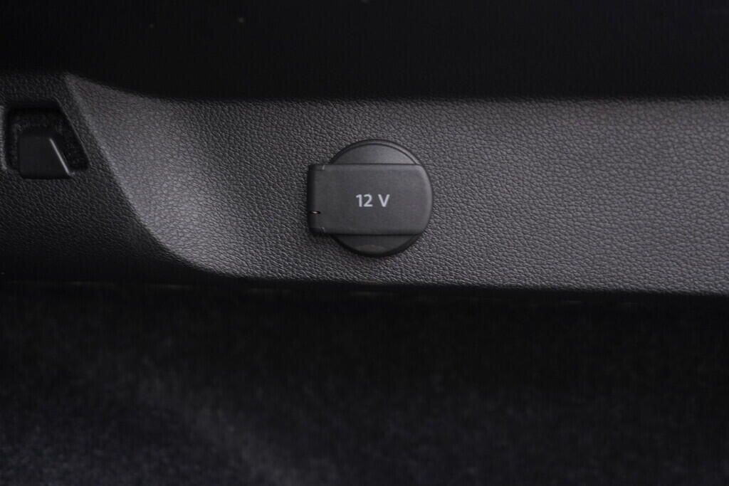 OV190V02213_38.webp_SCALA Selection 1.0 TSI 85 kW automat, DPH