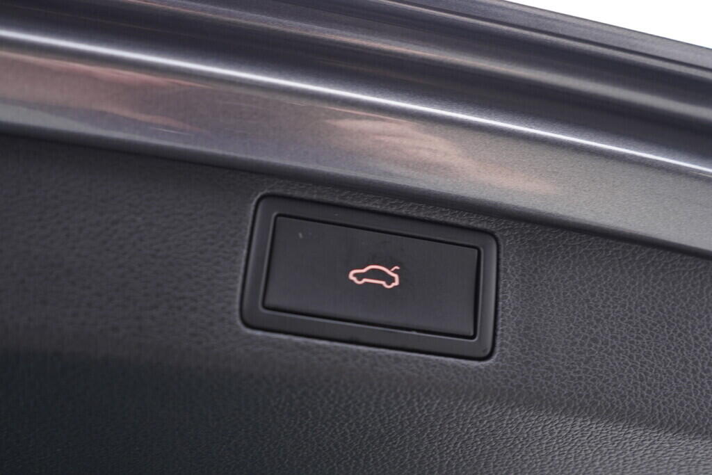 OV190V02213_41.webp_SCALA Selection 1.0 TSI 85 kW automat, DPH