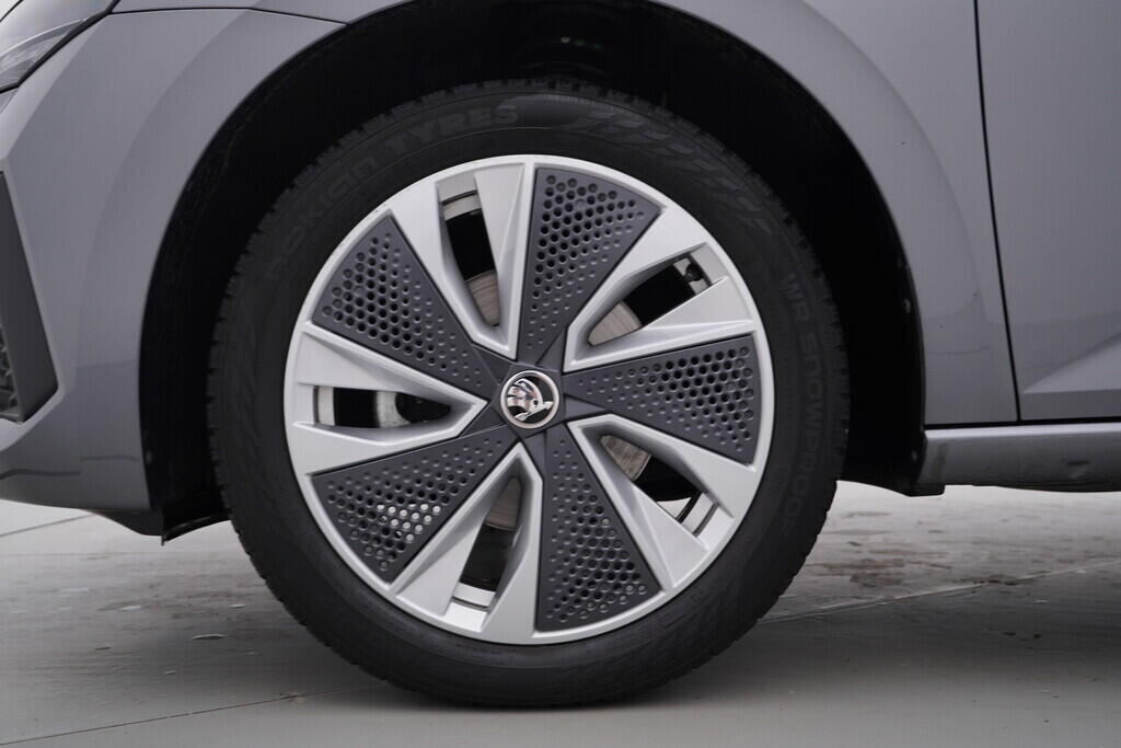 OV190V02213_44.webp_SCALA Selection 1.0 TSI 85 kW automat, DPH