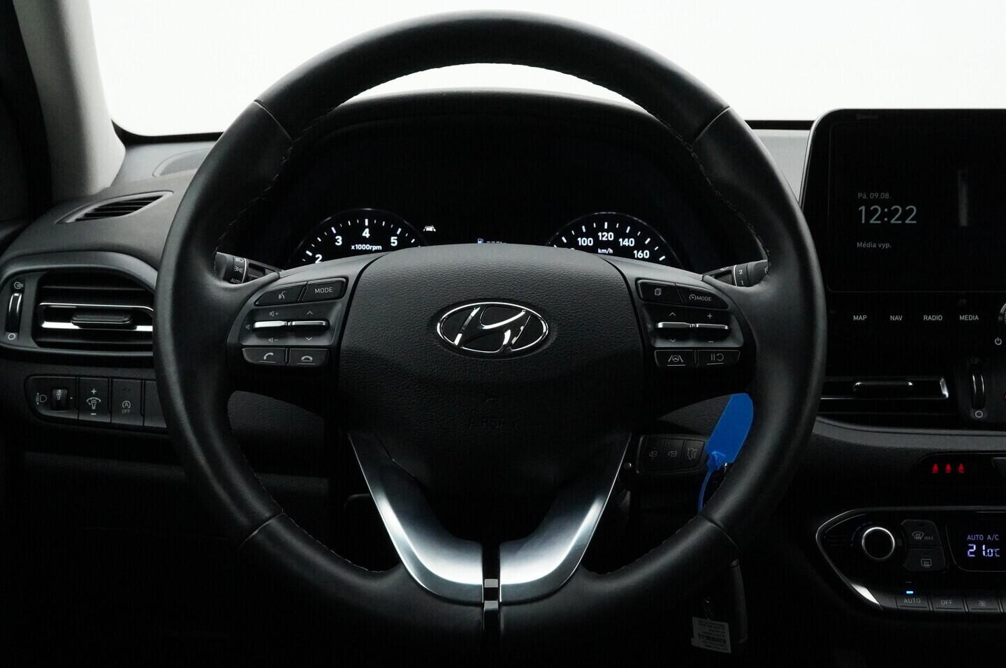 OV190V03053_21.webp_I30 Smart Nav 1.0  88 kW manuál, DPH