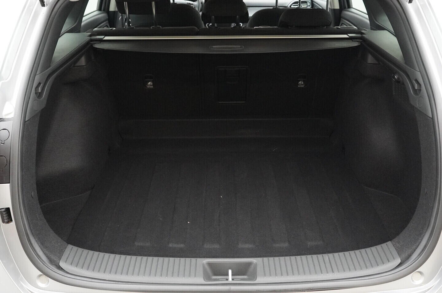 OV190V03053_31.webp_I30 Smart Nav 1.0  88 kW manuál, DPH