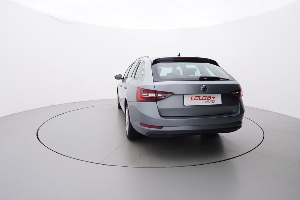 OV190V05199_13.webp_SUPERB Style 1.4 TSI 110 kW automat, DPH
