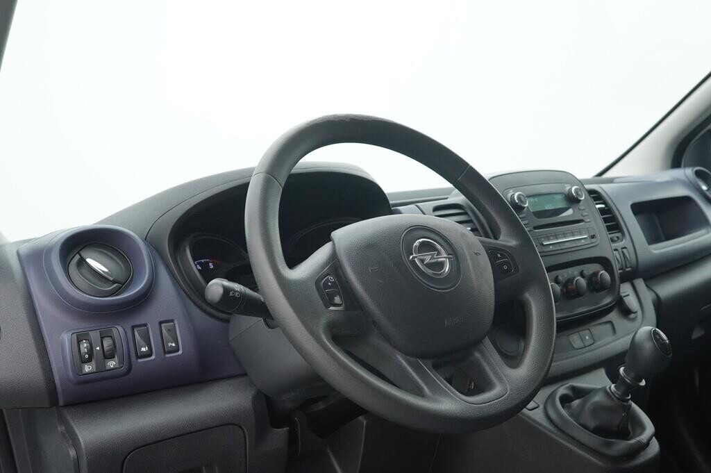 OV190V05311_21.webp_VIVARO  1.6  85 kW manuál, DPH