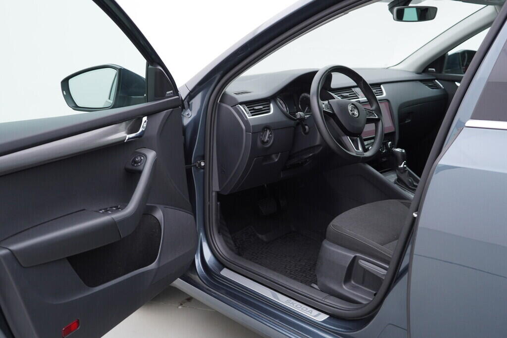 OV190V05535_18.webp_OCTAVIA Style 2.0 TDI 110 kW automat, DPH