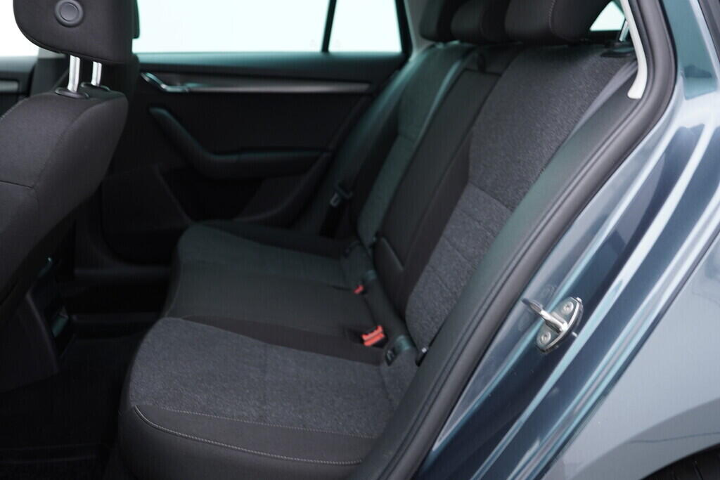OV190V05535_36.webp_OCTAVIA Style 2.0 TDI 110 kW automat, DPH