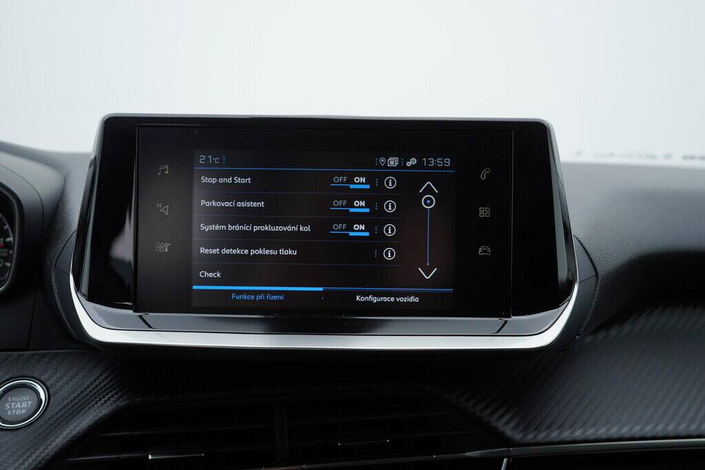 OV190V05541_30.webp_2008 Allure   74 kW manuál