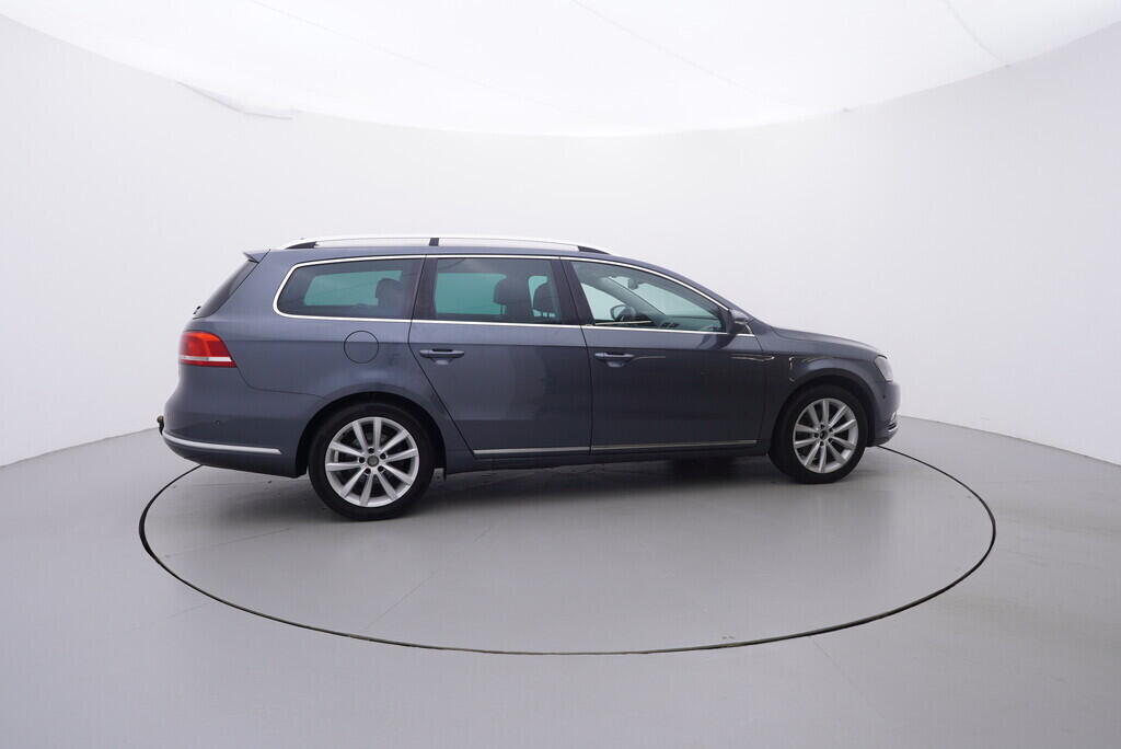 OV190V05766_15.webp_PASSAT VARIANT Highline 2.0 TDI 103 kW manuál