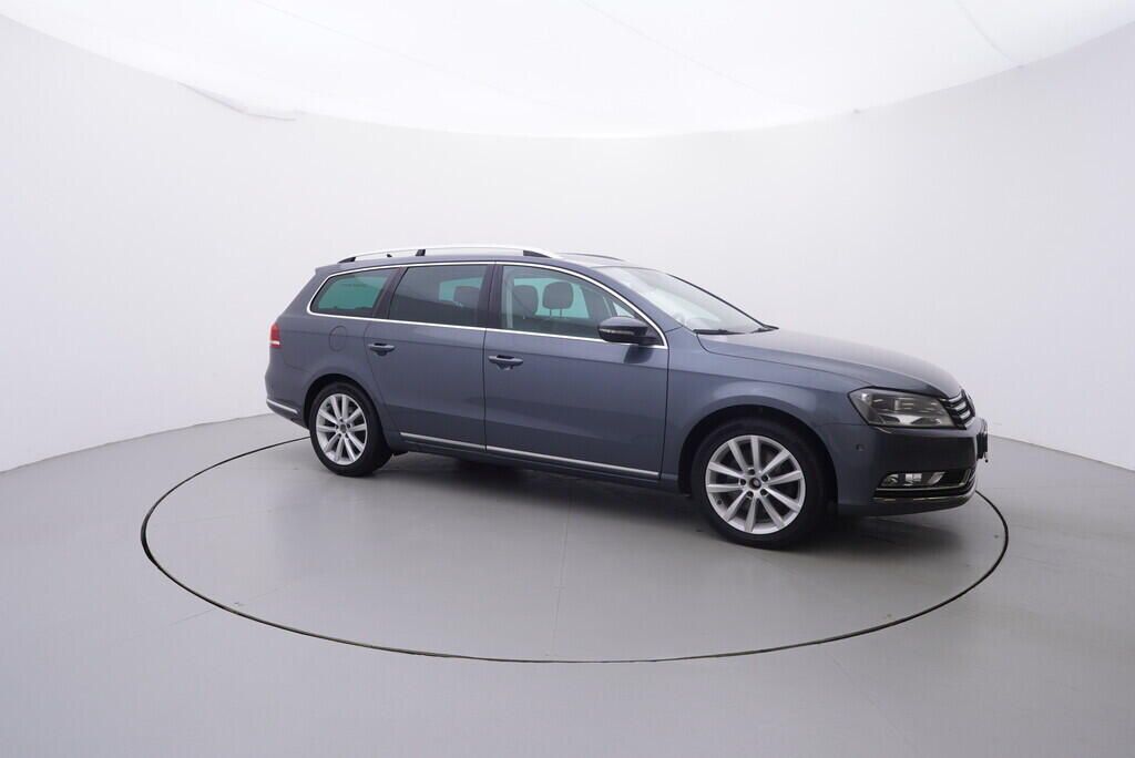 OV190V05766_16.webp_PASSAT VARIANT Highline 2.0 TDI 103 kW manuál