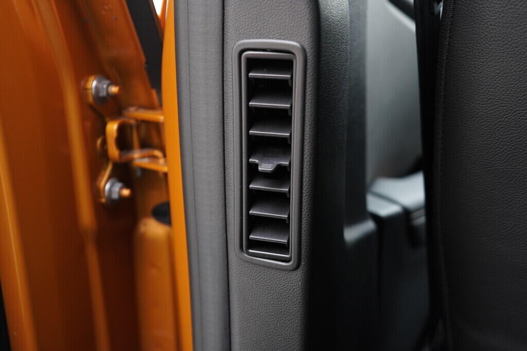 OV190V05776_37.webp_SCÉNIC Intens 1.3 TCe 103 kW automat, DPH