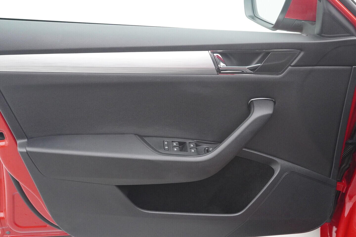 OV190V05977_19.webp_SUPERB Ambition Plus 1.5 TSI 110 kW automat, DPH