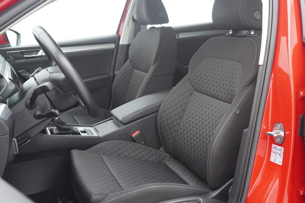 OV190V05977_22.webp_SUPERB Ambition Plus 1.5 TSI 110 kW automat, DPH