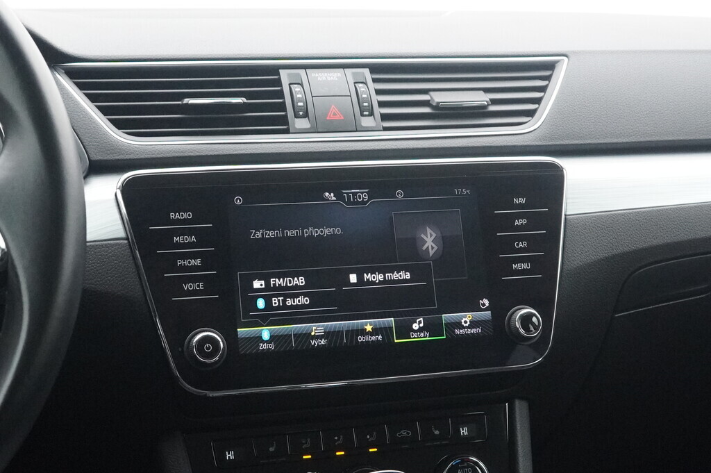 OV190V05977_28.webp_SUPERB Ambition Plus 1.5 TSI 110 kW automat, DPH