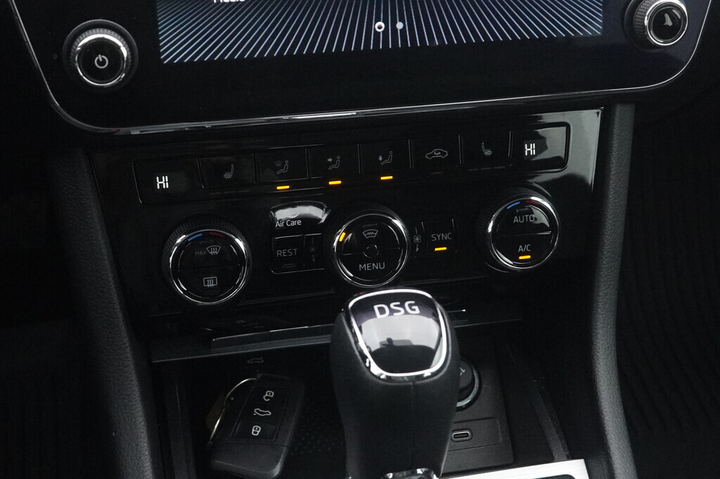 OV190V05977_31.webp_SUPERB Ambition Plus 1.5 TSI 110 kW automat, DPH