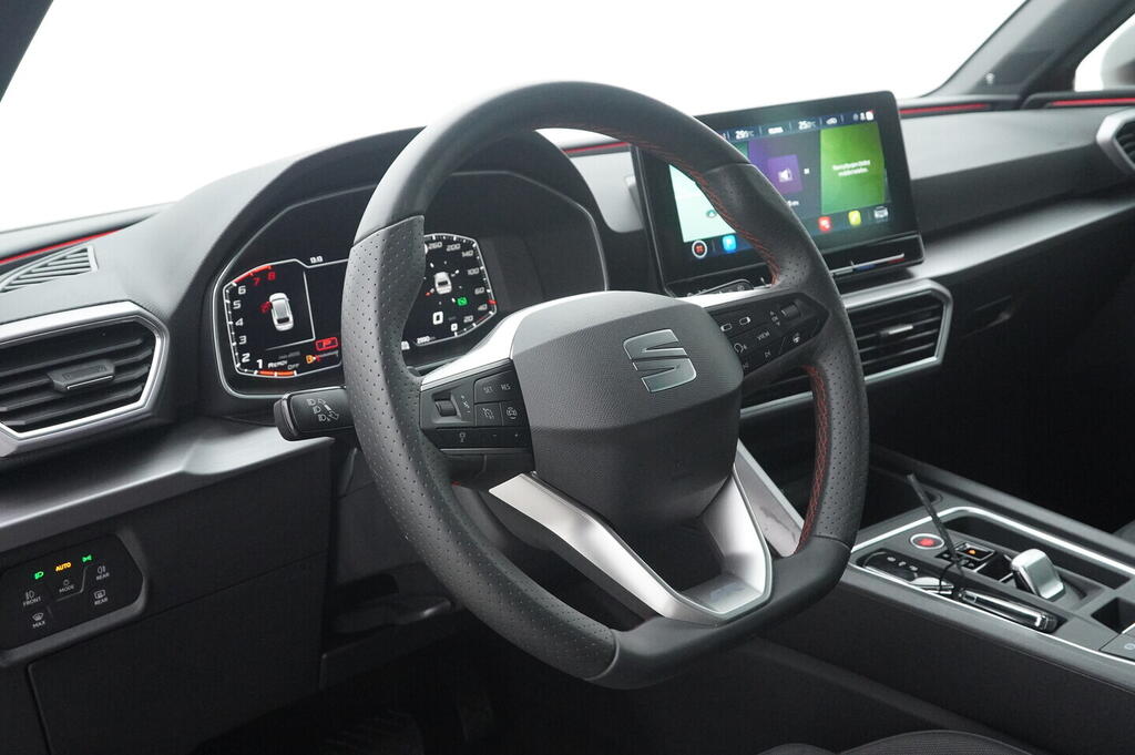 OV190V05983_23.webp_LEON ST FR 2.0 TSI 140 kW automat, DPH