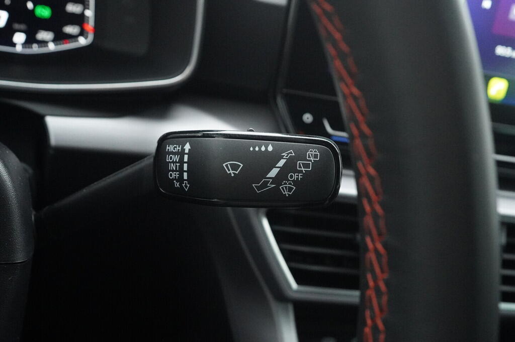 OV190V05983_26.webp_LEON ST FR 2.0 TSI 140 kW automat, DPH