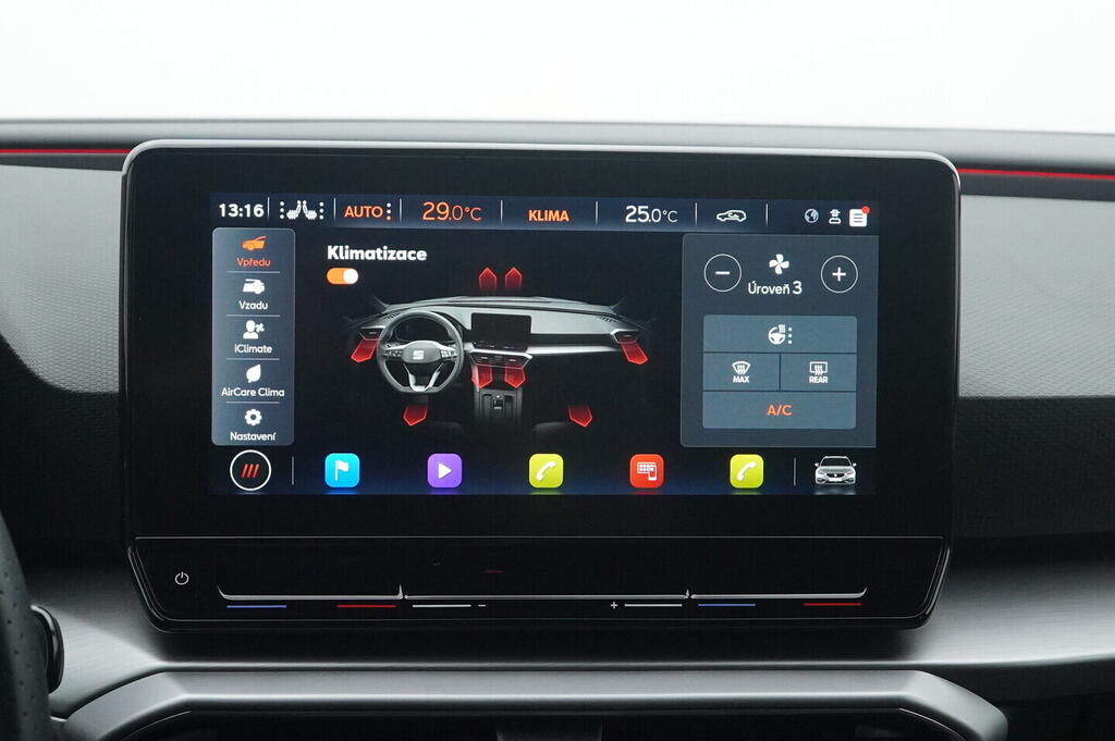 OV190V05983_34.webp_LEON ST FR 2.0 TSI 140 kW automat, DPH