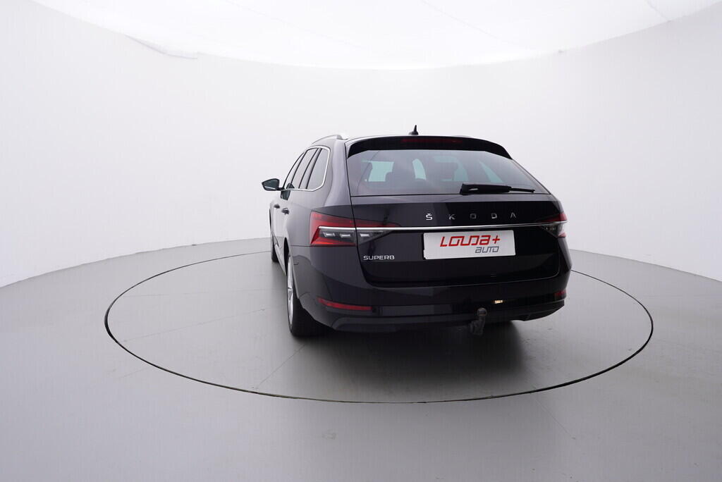 OV190V05989_13.webp_SUPERB Style 2.0 TDI 110 kW automat, DPH