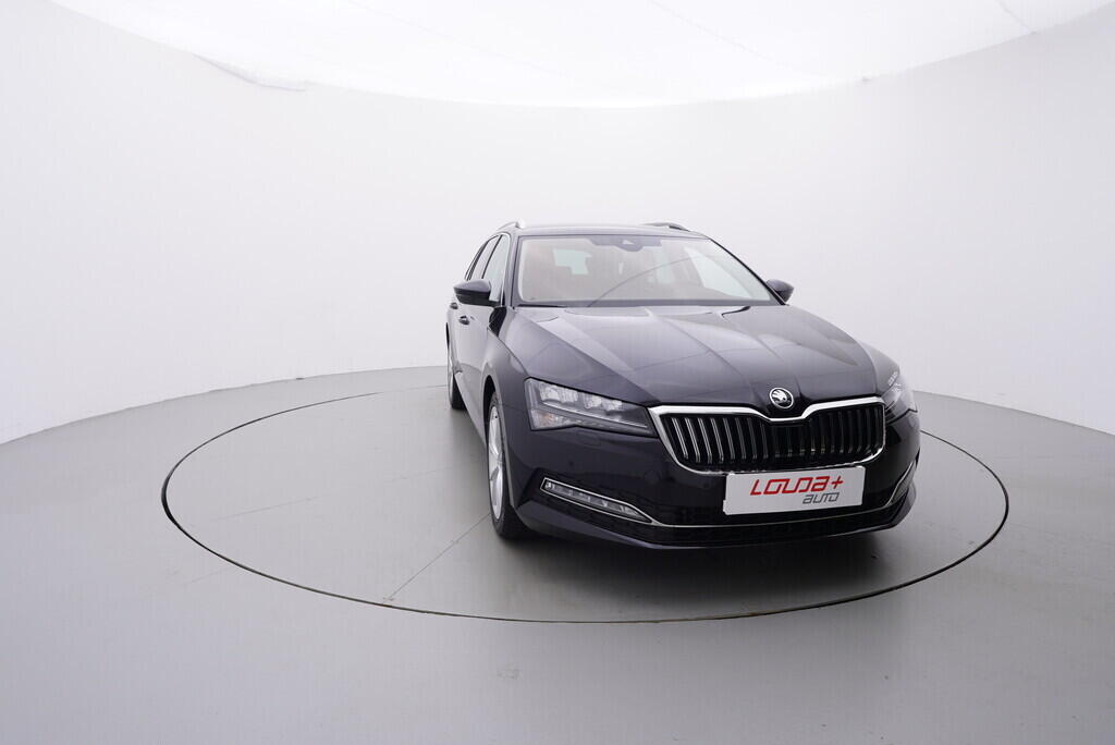 OV190V05989_17.webp_SUPERB Style 2.0 TDI 110 kW automat, DPH