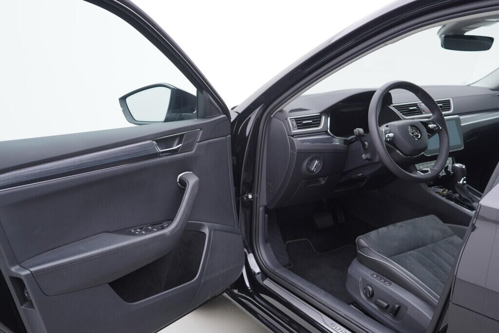 OV190V05989_18.webp_SUPERB Style 2.0 TDI 110 kW automat, DPH