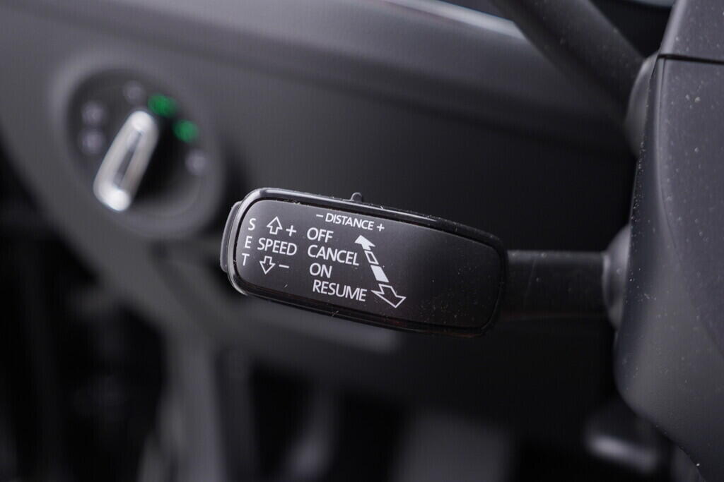 OV190V05989_25.webp_SUPERB Style 2.0 TDI 110 kW automat, DPH
