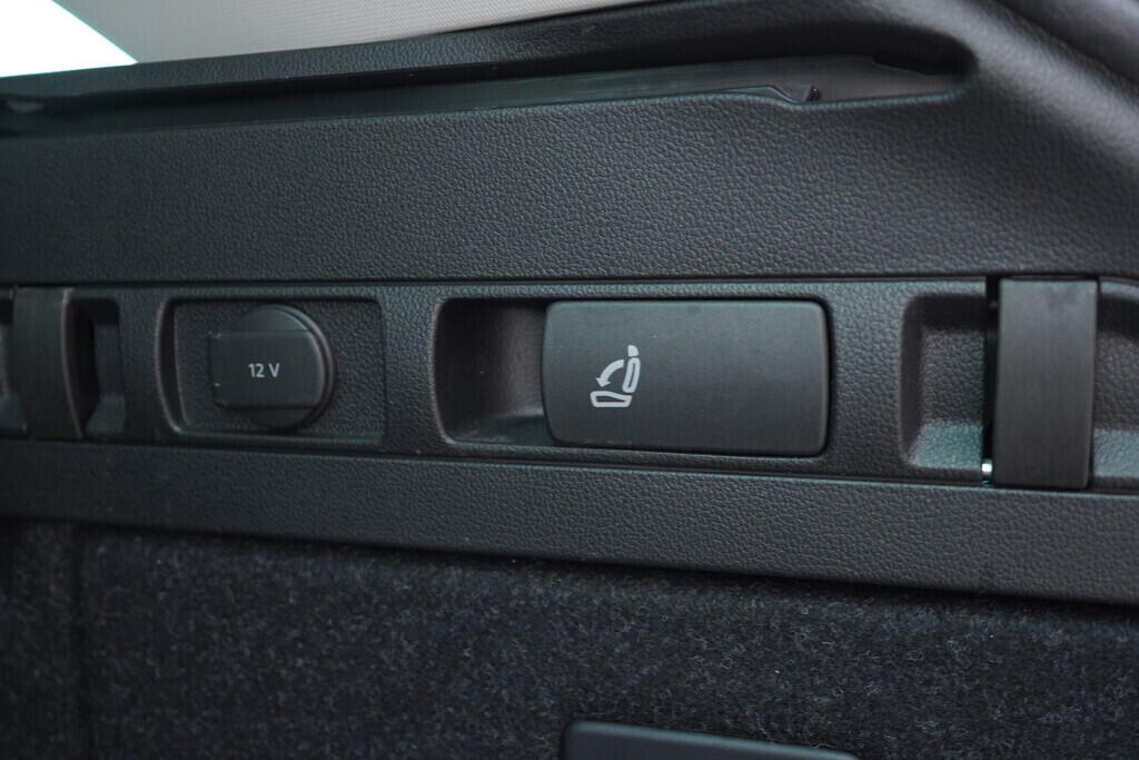 OV190V05989_41.webp_SUPERB Style 2.0 TDI 110 kW automat, DPH
