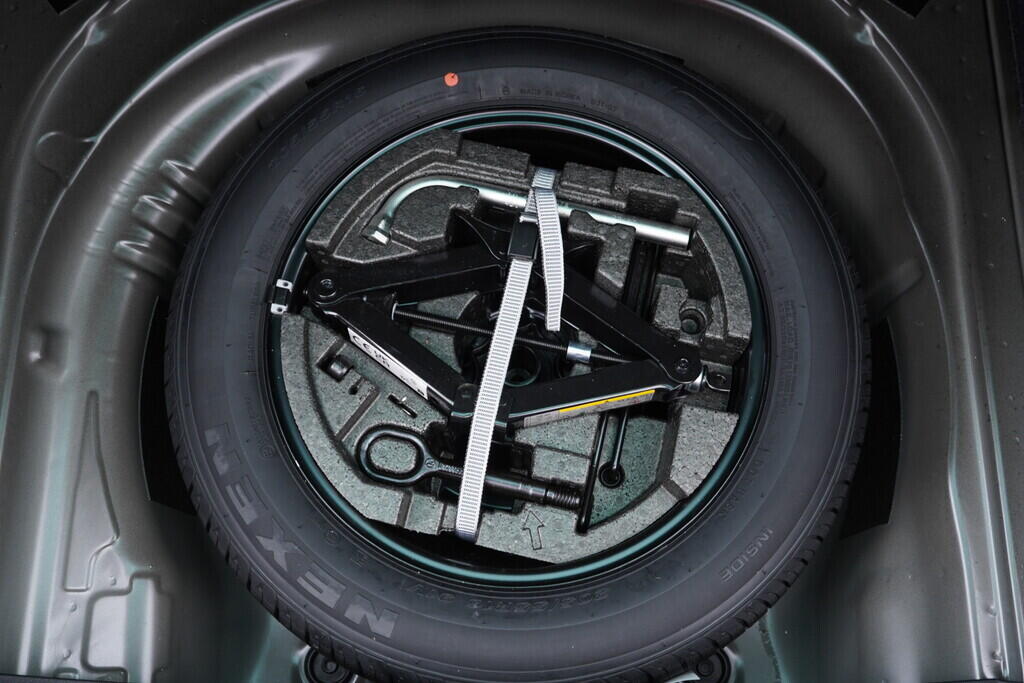OV190V05989_43.webp_SUPERB Style 2.0 TDI 110 kW automat, DPH