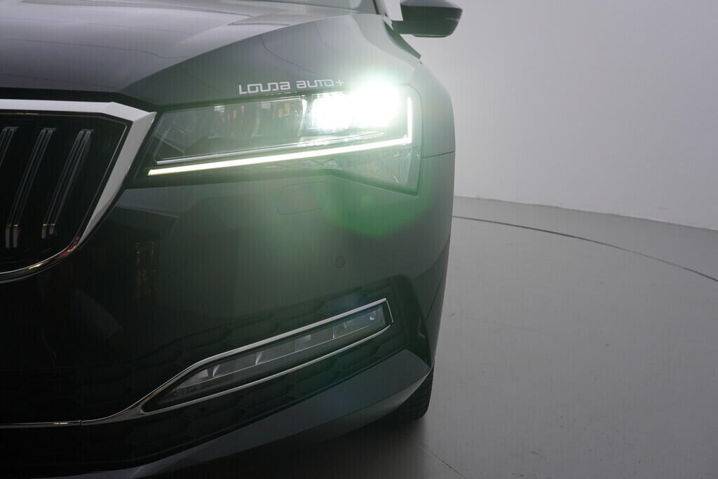 OV190V05989_47.webp_SUPERB Style 2.0 TDI 110 kW automat, DPH