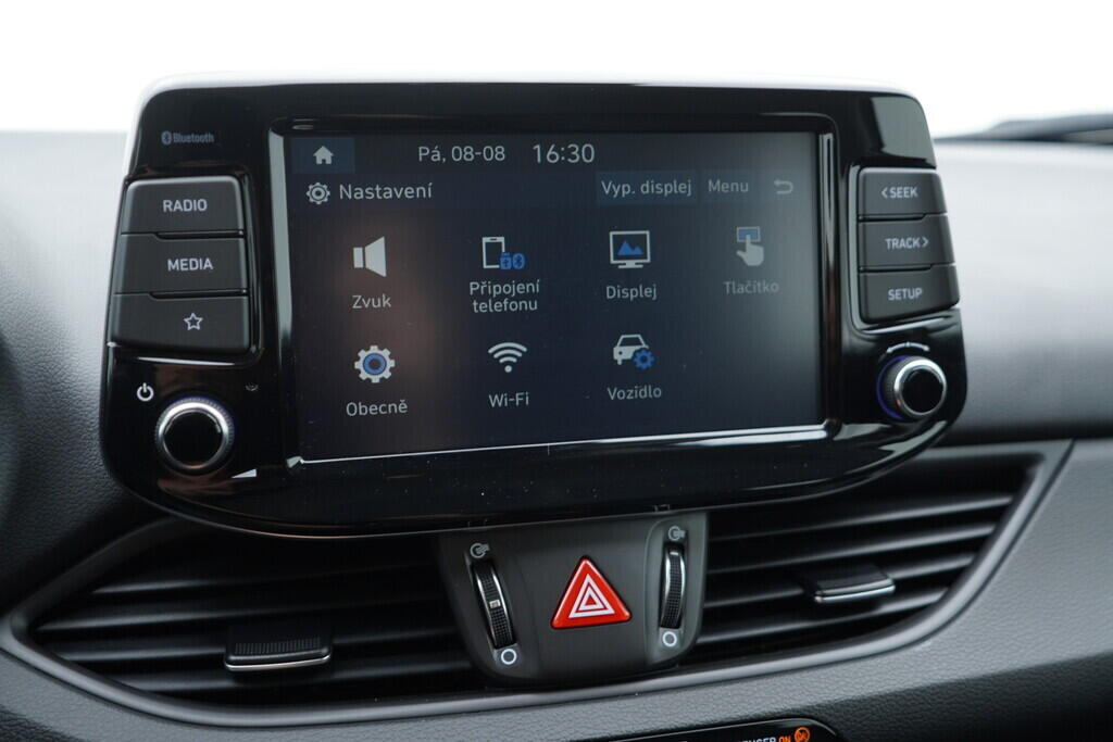 OV190V06120_27.webp_I30 Family Comfort 1.0  88 kW manuál, DPH