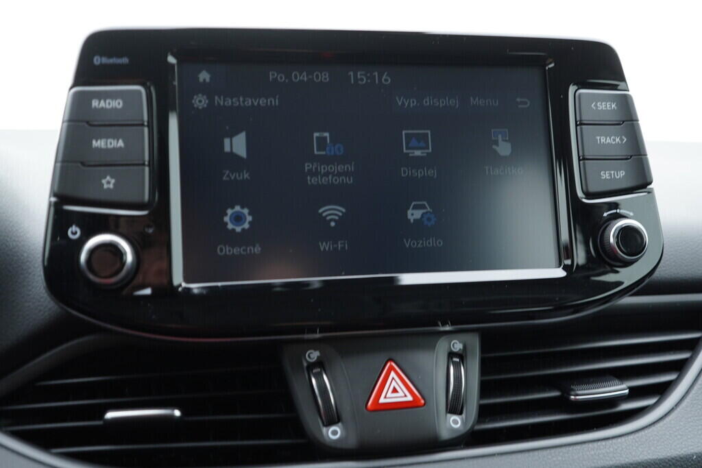 OV190V06124_27.webp_I30 Family Comfort 1.0  88 kW manuál, DPH