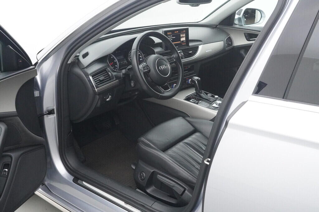 OV190V06254_18.webp_A6 ALLROAD QUATTRO  3.0 TDI 200 kW automat, DPH