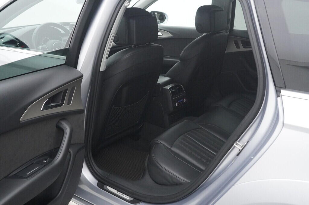 OV190V06254_38.webp_A6 ALLROAD QUATTRO  3.0 TDI 200 kW automat, DPH