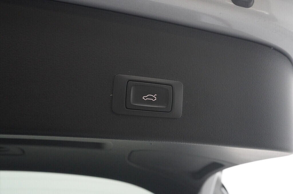OV190V06254_44.webp_A6 ALLROAD QUATTRO  3.0 TDI 200 kW automat, DPH