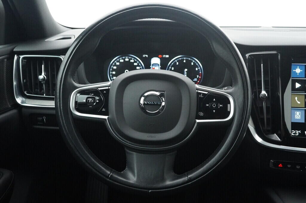 OV190V06256_29.webp_V60 Cross Country 2.0  184 kW automat, DPH