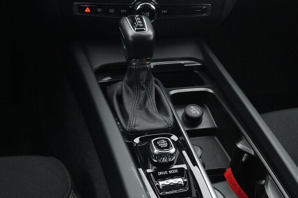 OV190V06256_37.webp_V60 Cross Country 2.0  184 kW automat, DPH