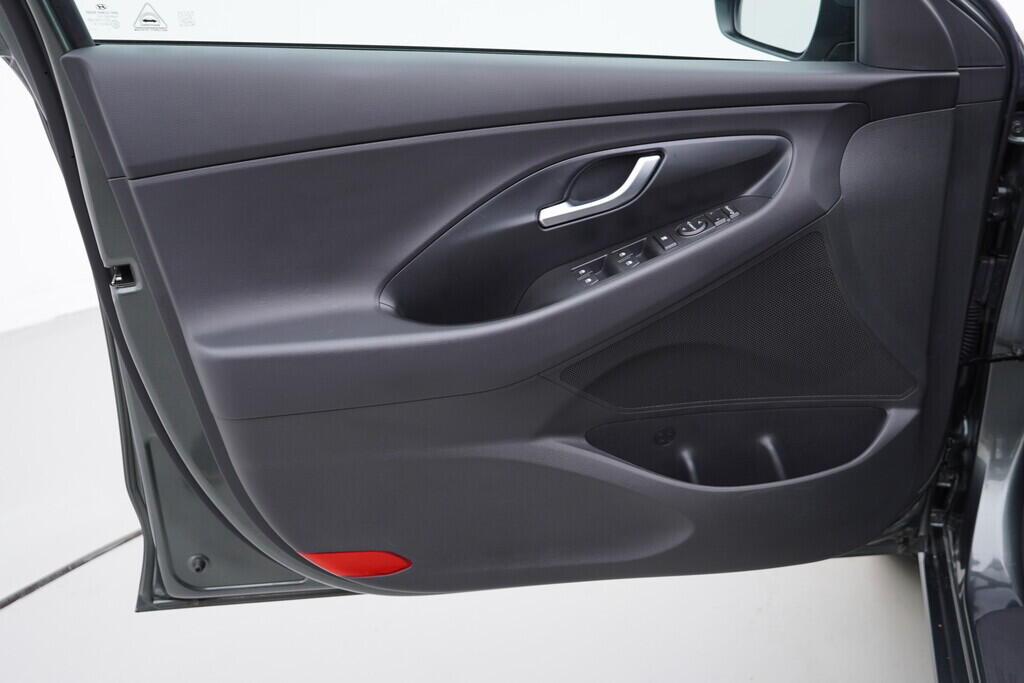 OV190V06267_19.webp_I30 Family Comfort 1.0  88 kW manuál, DPH