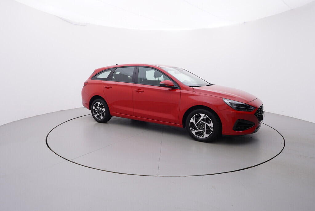 OV190V06300_16.webp_I30 Start 1.0 T-Gdi 74 kW manuál, DPH