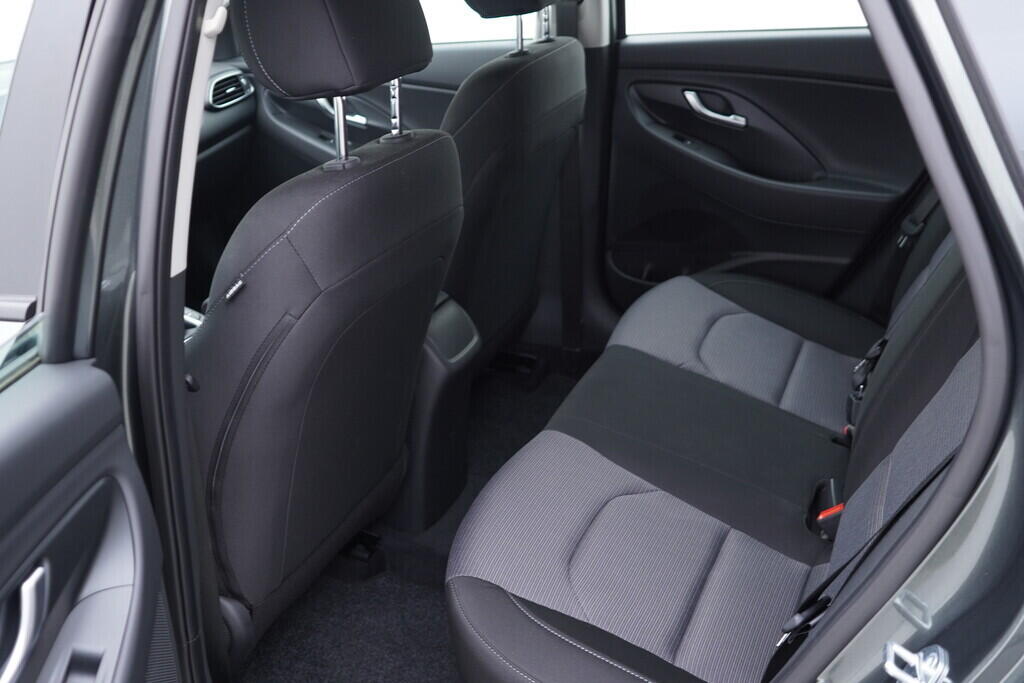 OV190V06309_37.webp_I30 Family Comfort 1.0 T-GDI 88 kW manuál, DPH