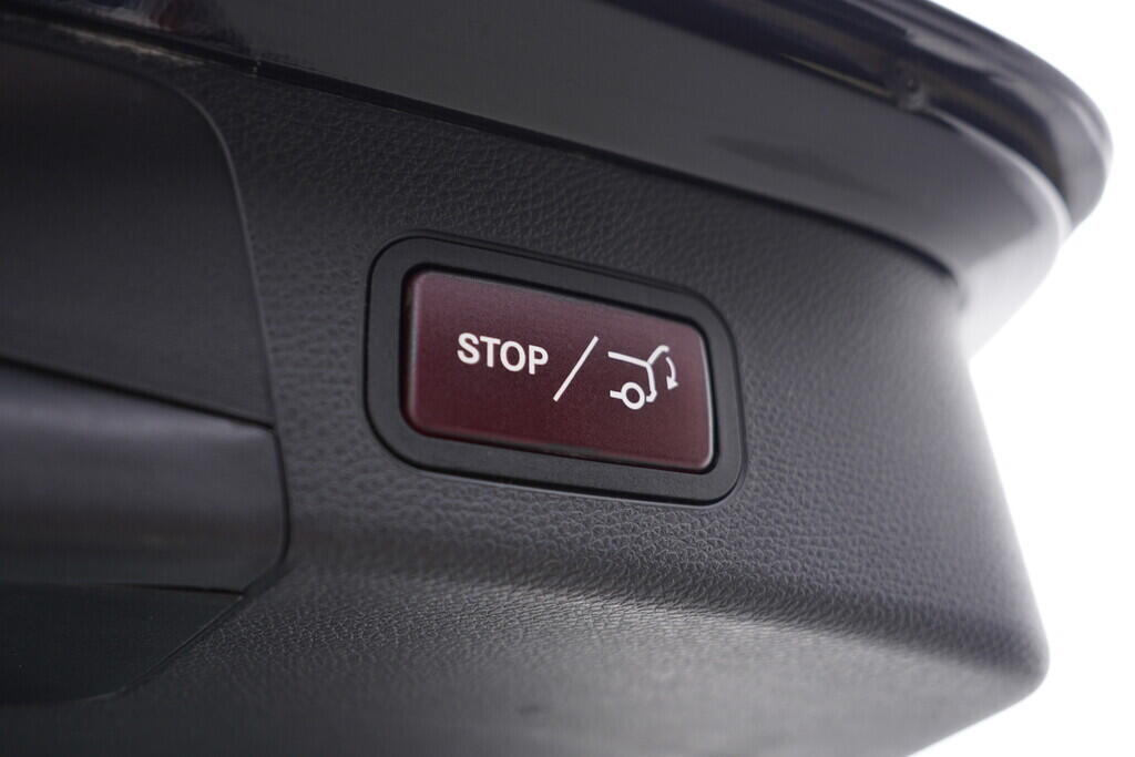OV190V06329_43.webp_C200 C 200d Avantgarde 1.6  100 kW automat