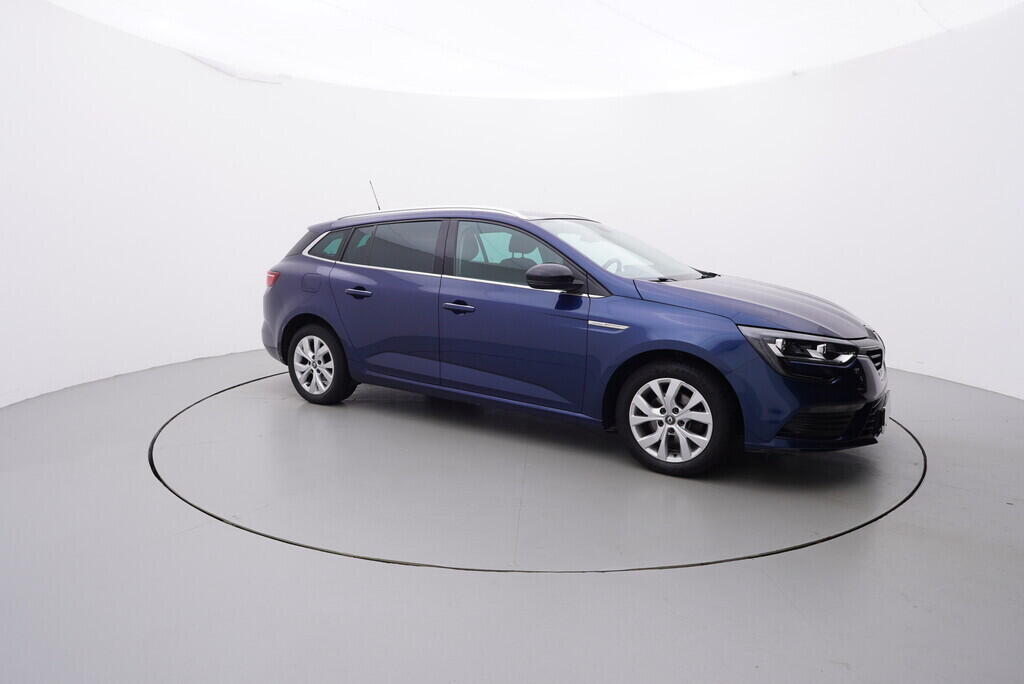 OV190V06376_16.webp_MÉGANE Limited 1.3  103 kW automat, DPH
