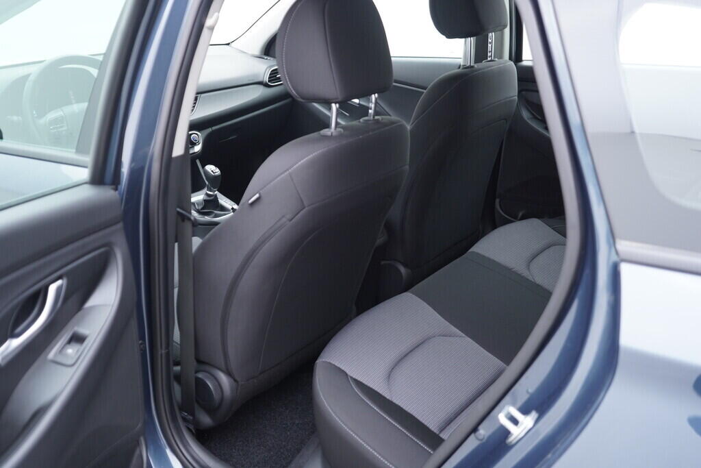 OV190V06382_32.webp_I30 Family Comfort 1.0 T-GDi 88 kW manuál, DPH