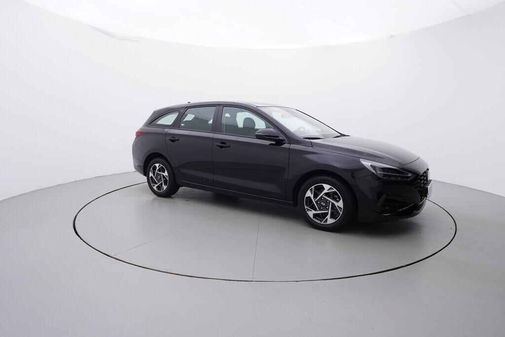 OV190V06384_16.webp_I30 Start 1.0 T-Gdi 74 kW manuál, DPH