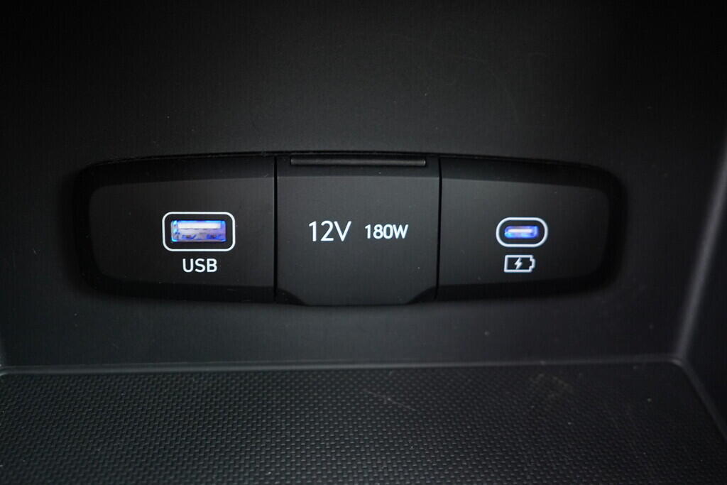 OV190V06384_32.webp_I30 Start 1.0 T-Gdi 74 kW manuál, DPH