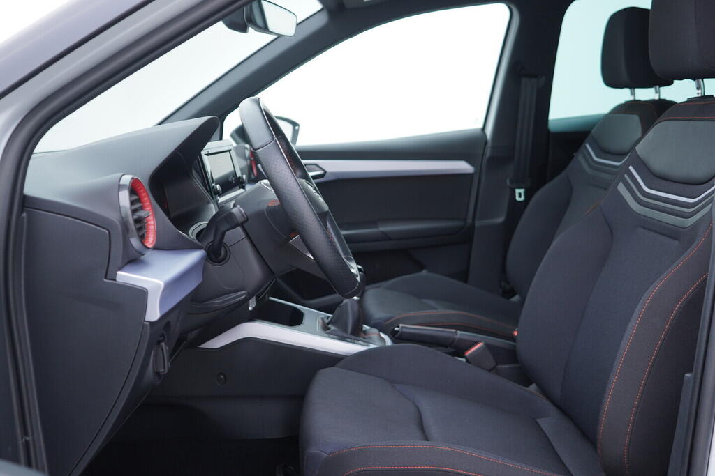 OV190V06404_22.webp_ARONA FR 1.0 TSI 70 kW manuál, DPH