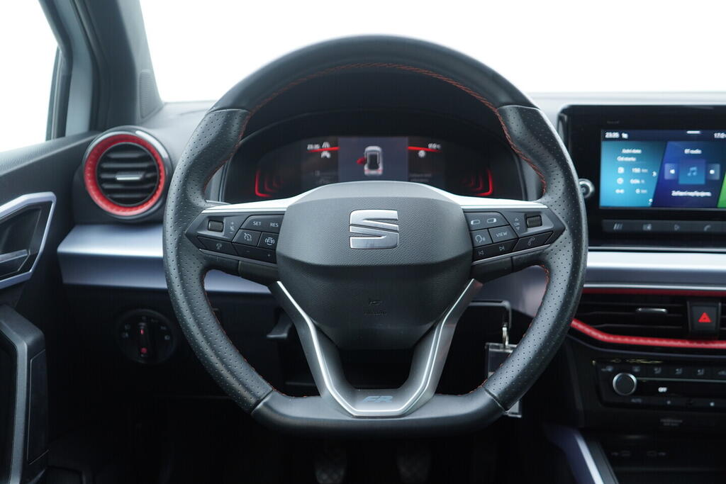 OV190V06404_26.webp_ARONA FR 1.0 TSI 70 kW manuál, DPH