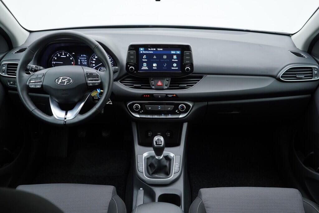 OV190V06423_26.webp_I30 WG  1.0  88 kW manuál, DPH