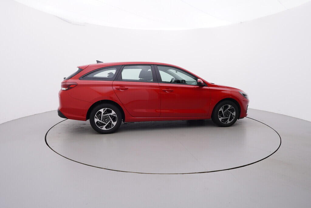OV190V06424_15.webp_I30 Start 1.0 T-GDi 74 kW manuál, DPH