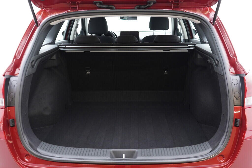 OV190V06427_35.webp_I30  1.0  74 kW manuál, DPH