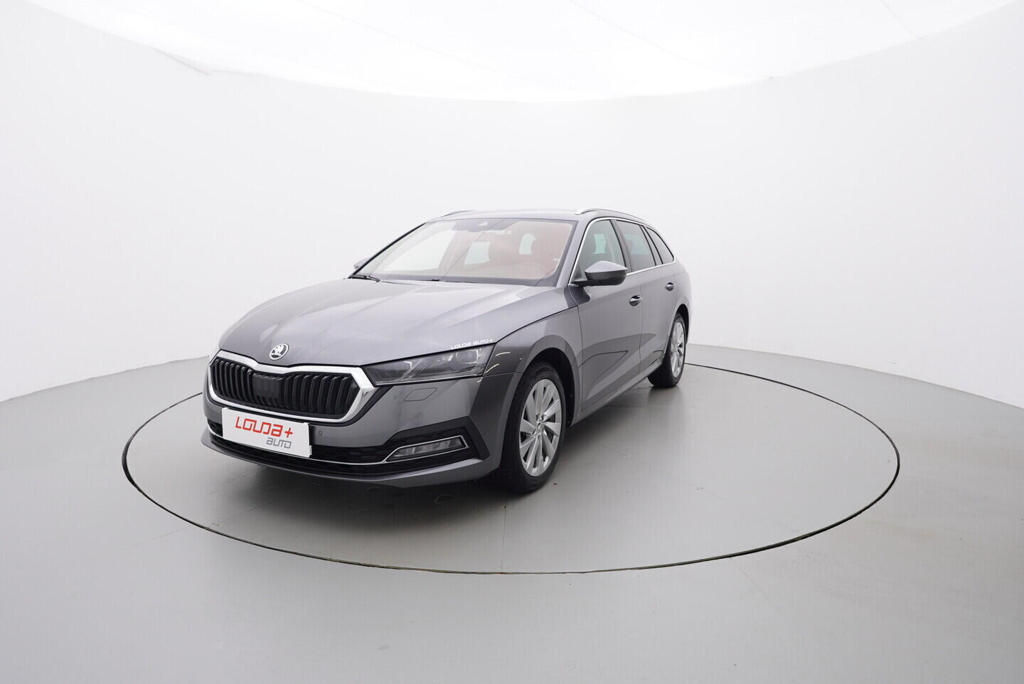 OV190V06454_10.webp_OCTAVIA Style 2.0 TDI 110 kW automat, DPH