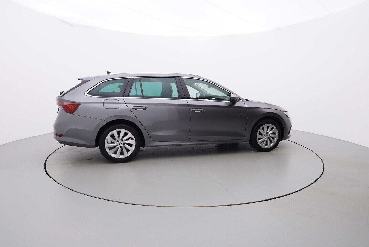 OV190V06454_15.webp_OCTAVIA Style 2.0 TDI 110 kW automat, DPH